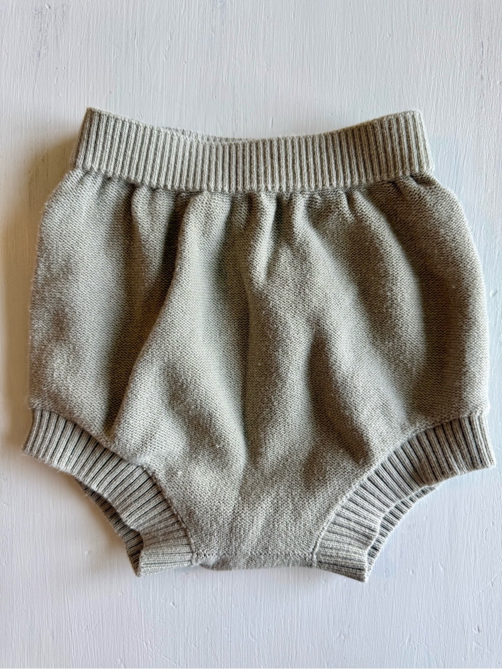 Quincy Mae Pistachio Pointelle
Knit Puff Sleeve Top & Bloomers Set - Picture 7 of 8